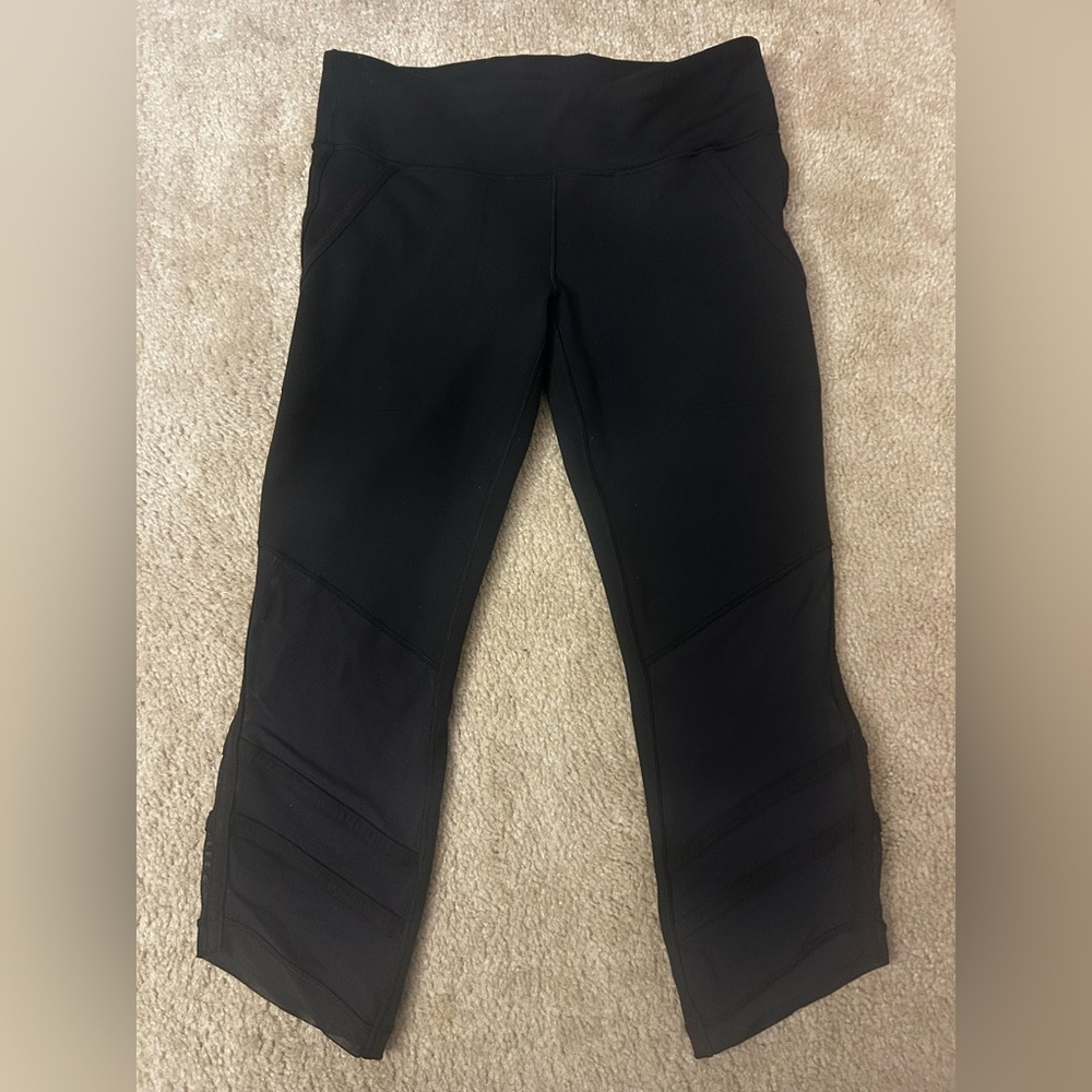 Ivivva Black Capri Leggings